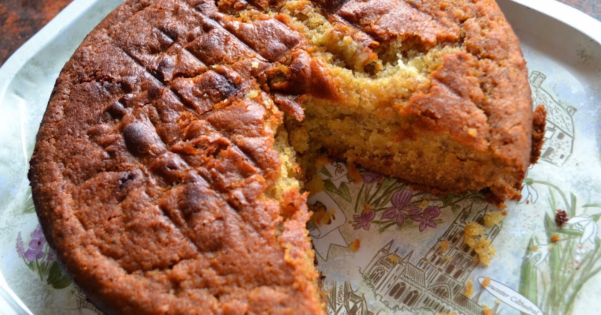 MezzMakesStuff SERIOUSLY YUMMY BANANA CAKE!